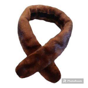 Mink Collar (brown) Extremely Soft. real mink fur VINTAGE Size 40x4 in